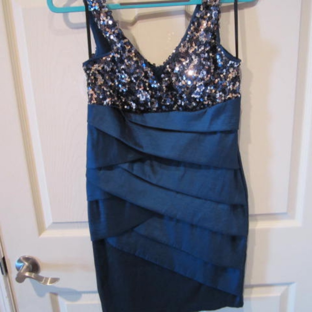 Formal Dress Navy blue with sequins size 11